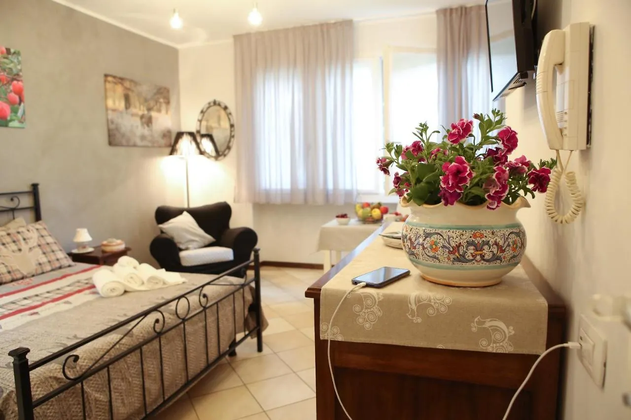 La Casa Di Ada Apartment Sondrio