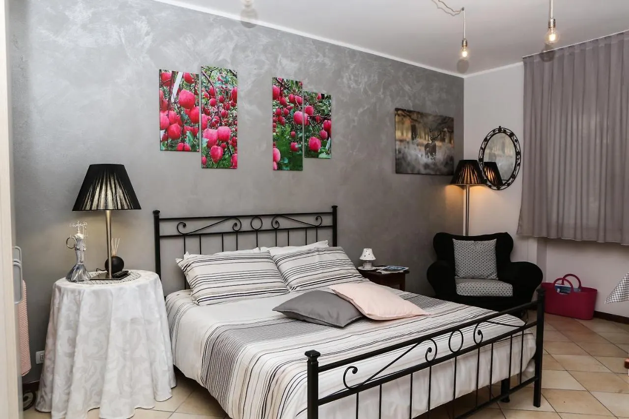 La Casa Di Ada Apartment Sondrio Italy